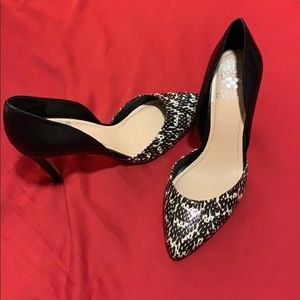 Vince Camuto pumps